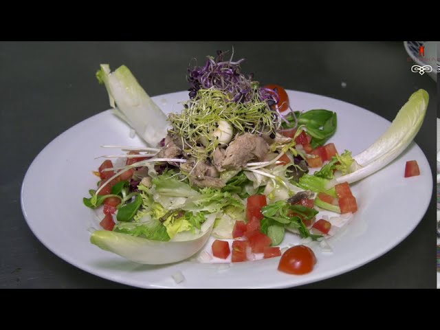 ensalada de perdiz escabechada con naranja