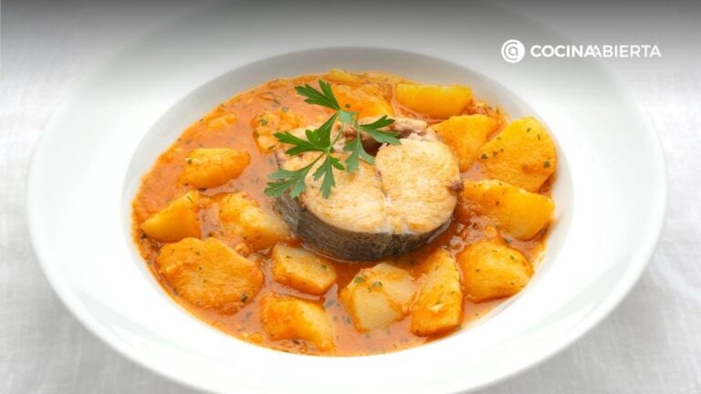 guiso de patatas con pescado arguiñano