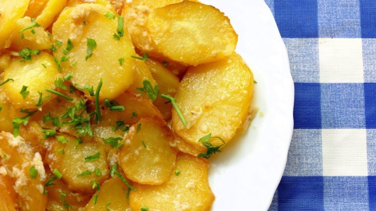 patatas panaderas con ajo y perejil