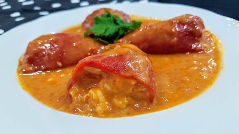 pimientos rellenos de merluza y gambas sin bechamel