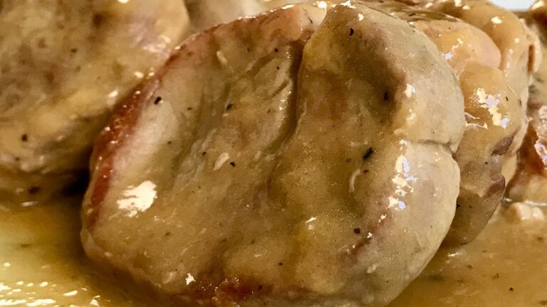 secreto en salsa de vino blanco