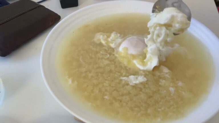 sopa de fideos con pastilla avecrem